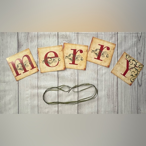 Merry Christmas Banner NWOT Heavy Cardstock w/ 118” Forest Green Ribbon - Picture 2 of 3